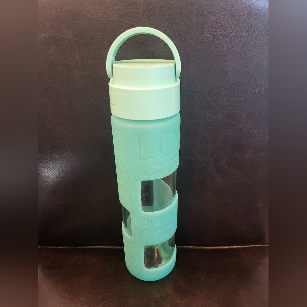 Lululemon Glass Water Bottle with silicone sleev
